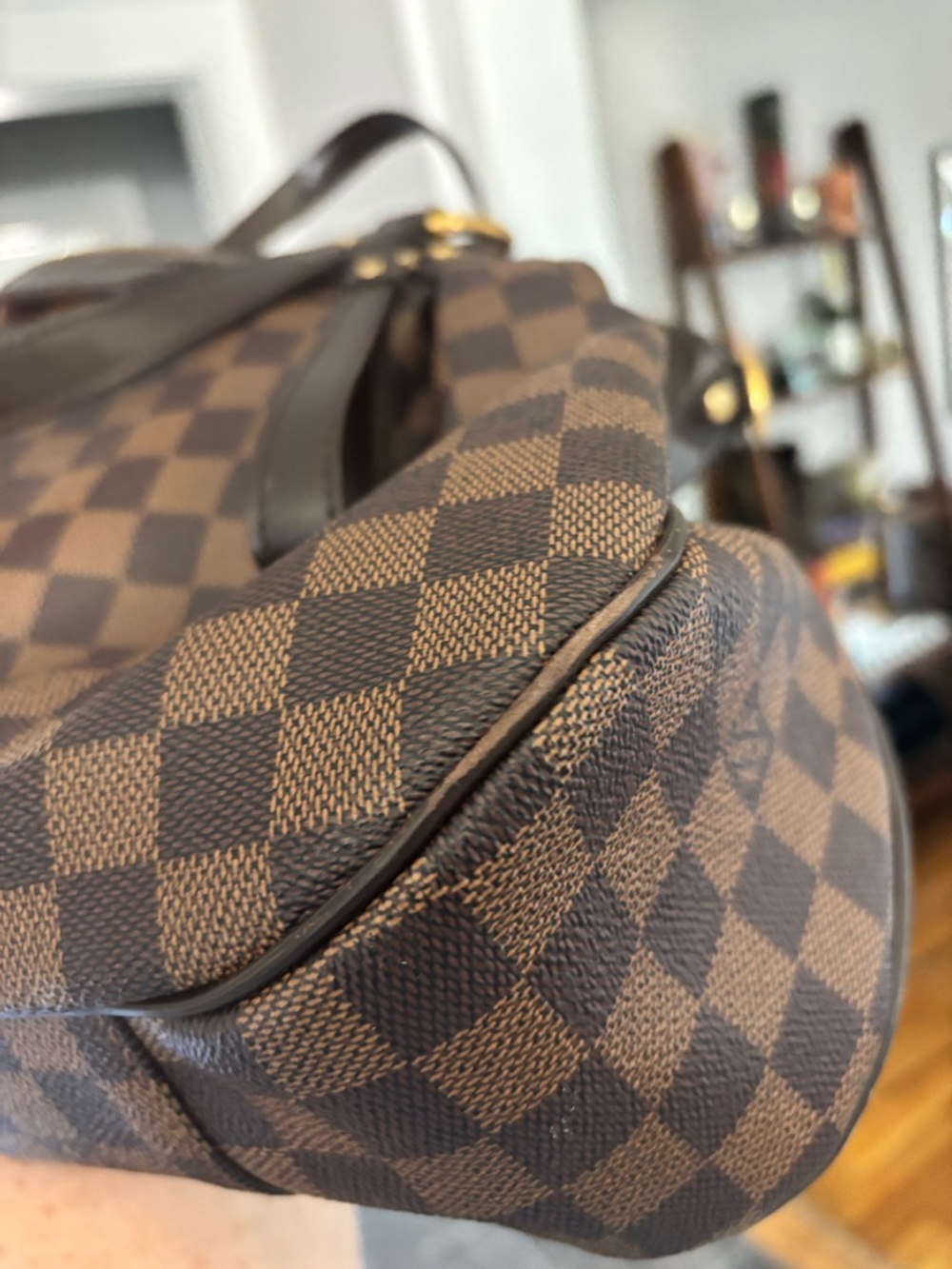 Louis Vuitton Evora MM in Damier Ebene - Picture 15 of 16